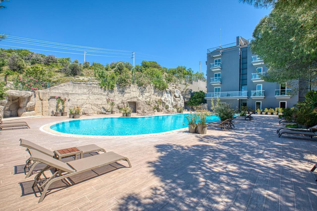 Aegean Apartments - Çeşme Exterior photo